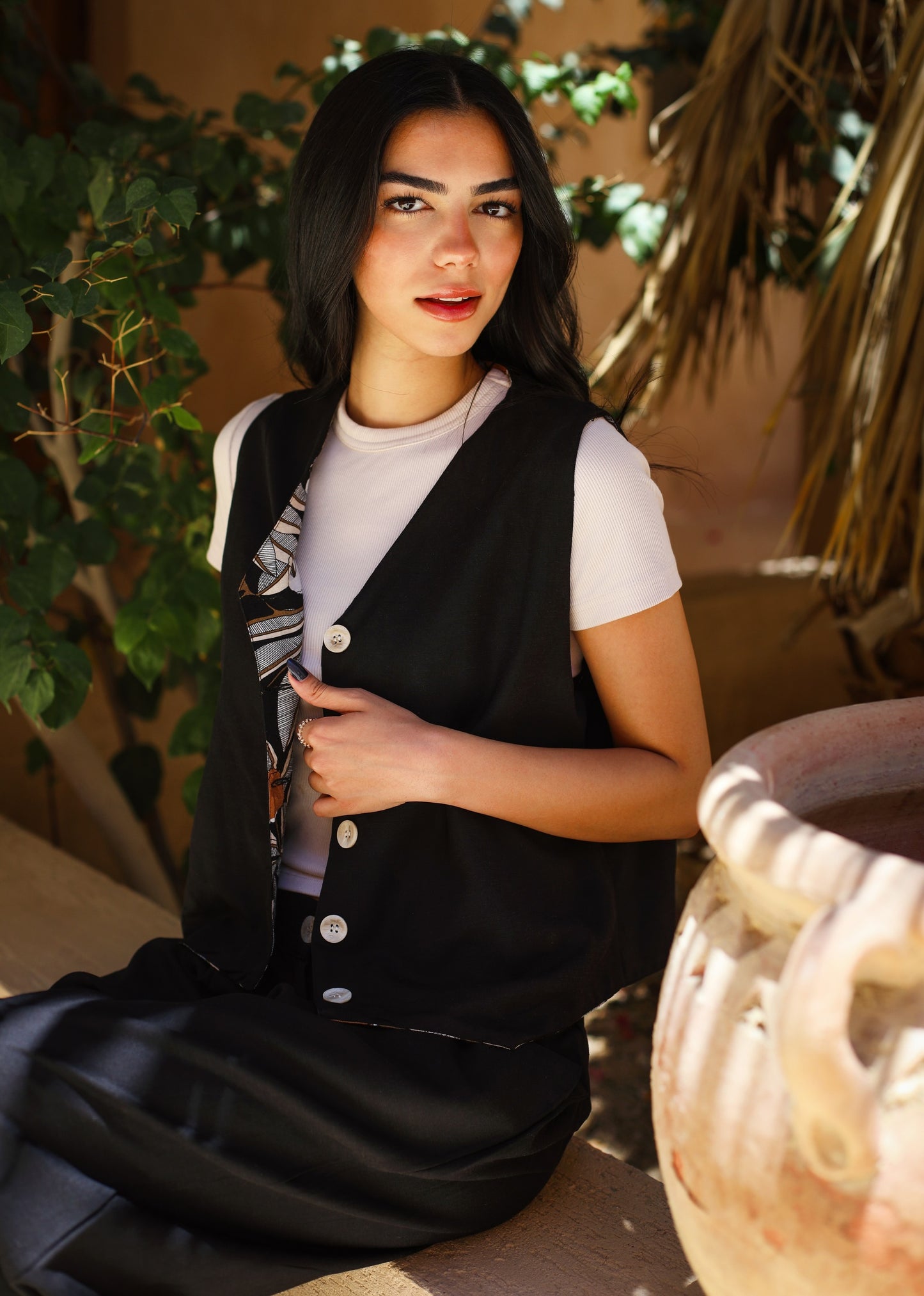 JOKER double sided vest in black