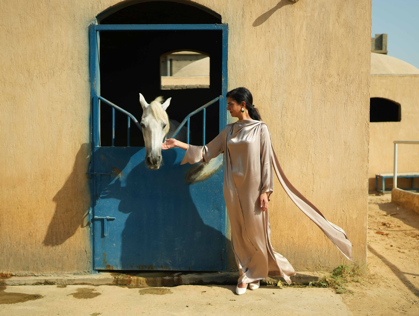 Dress in Grace - Beige