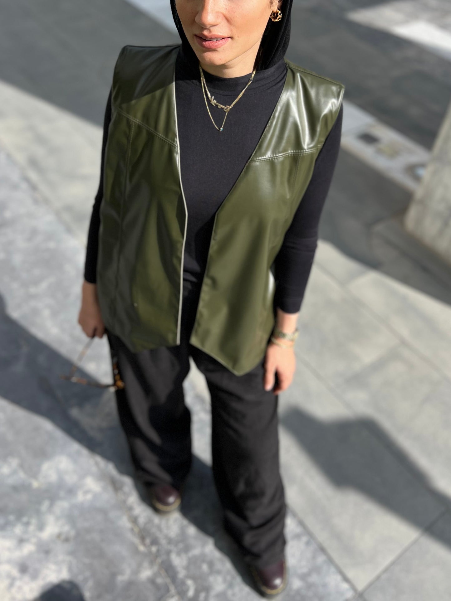 Reverse olive x beige vest