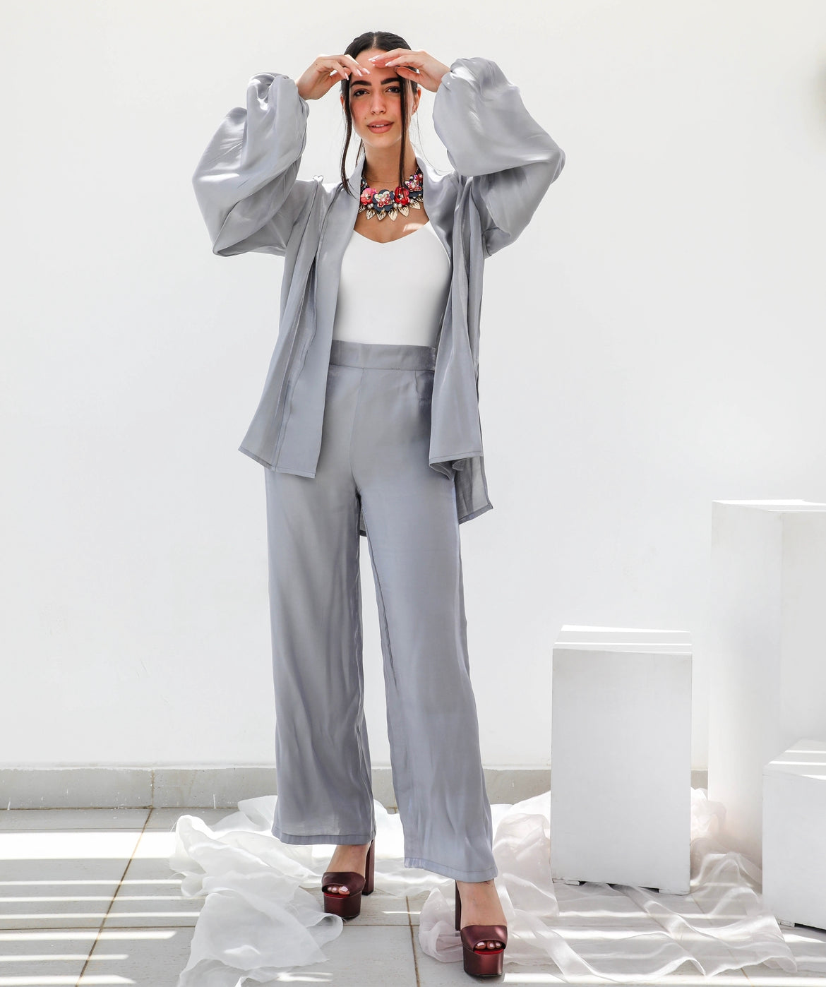 The shimmer silver set